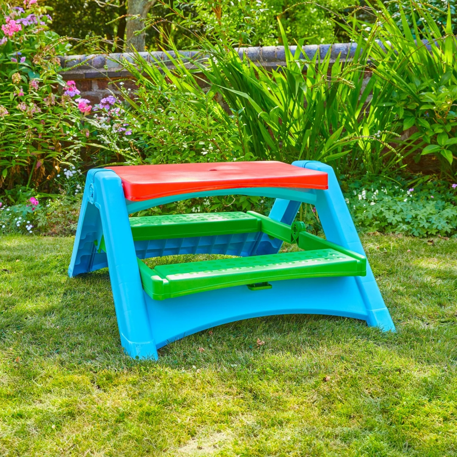 PalPlay Plastic Picnic Table 3 PalPlay Plastic Picnic Table - Image 3