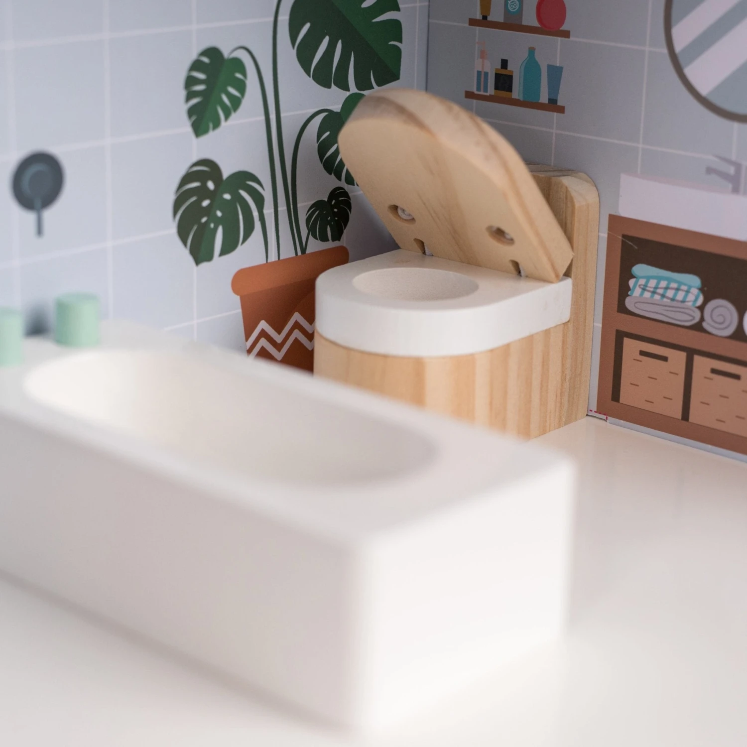 Owl & Fox Wooden Dolls House - FSC<sup>®</sup> Certified 3 Owl & Fox Wooden Dolls House - FSC<sup>®</sup> Certified - Image 3